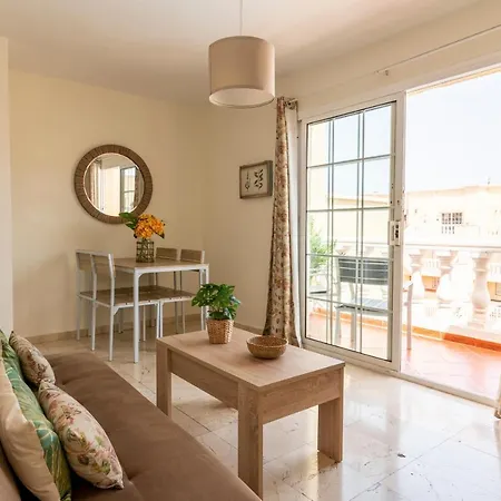Nuevo!!! Recién Reformado Con Piscina Y Parking Caleta De Fuste