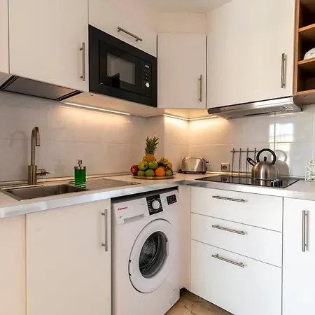 Guestready - Bright Stay With Balcony *